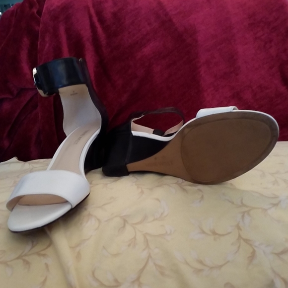 Shoes - Picture 3 of 3